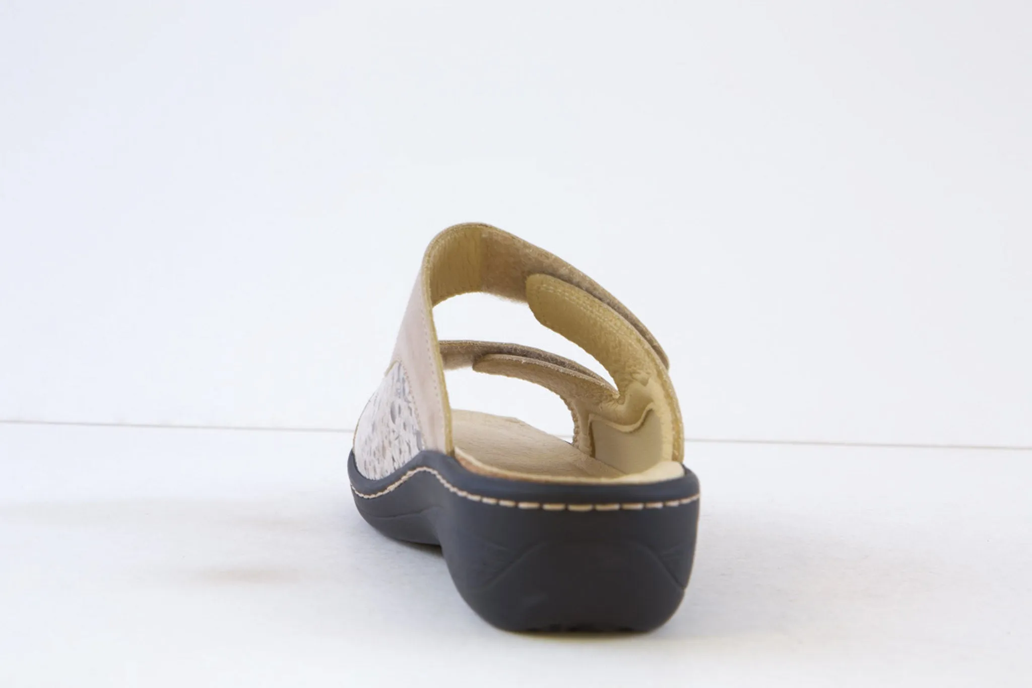 BELVIDA - 15.518 FLAT DOUBLE VELCRO MULE - TAUPE/BEIGE