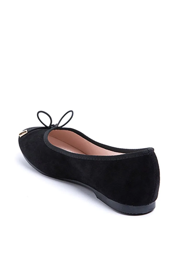 Black Flat Shoes
