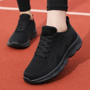Black White Sneaker
