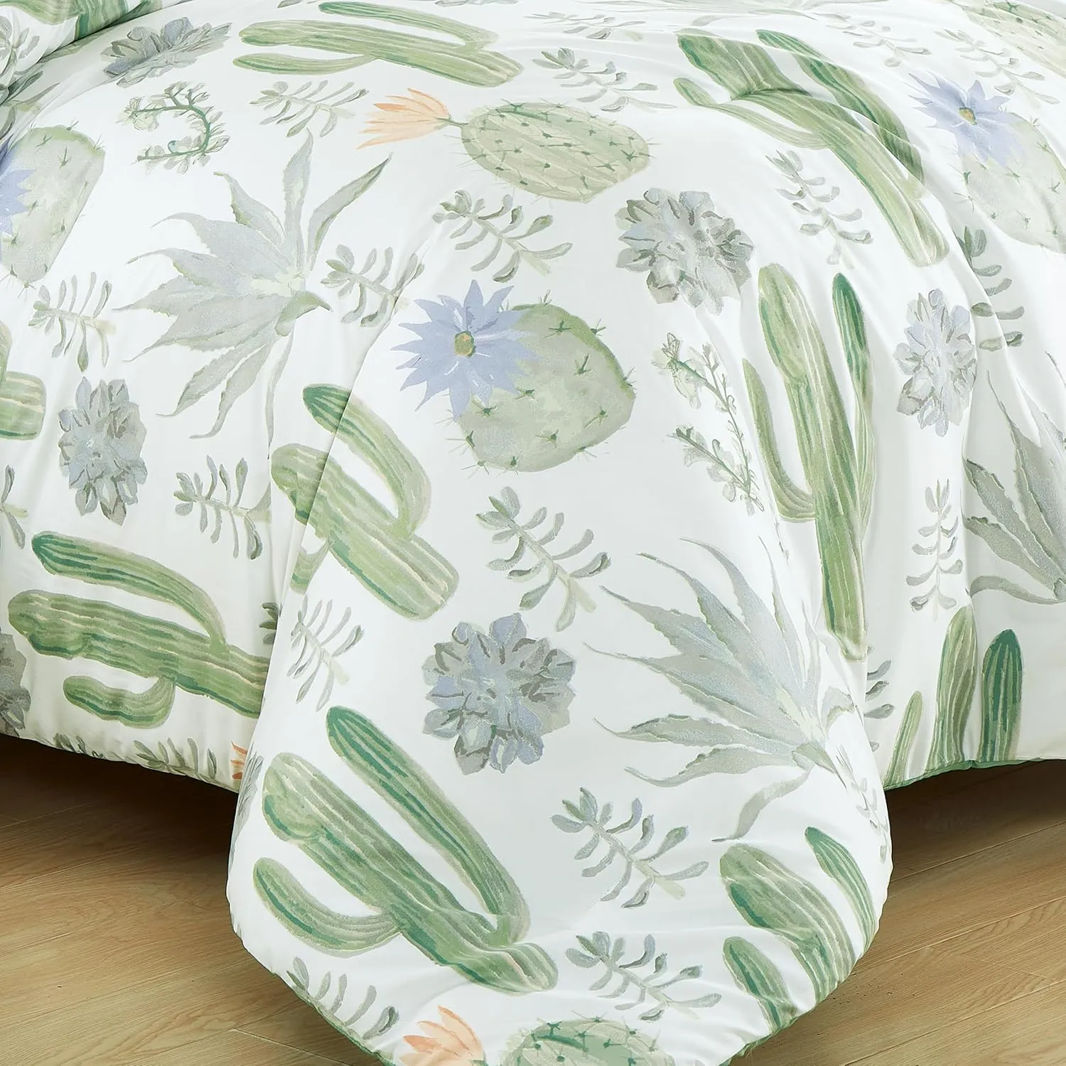 Chezmoi Collection Gregory 7-Piece Serene Lodge Bed in a Bag King Comforter Set - Green Blue Cactus Succulent Plant Printed Microfiber Bedding Set