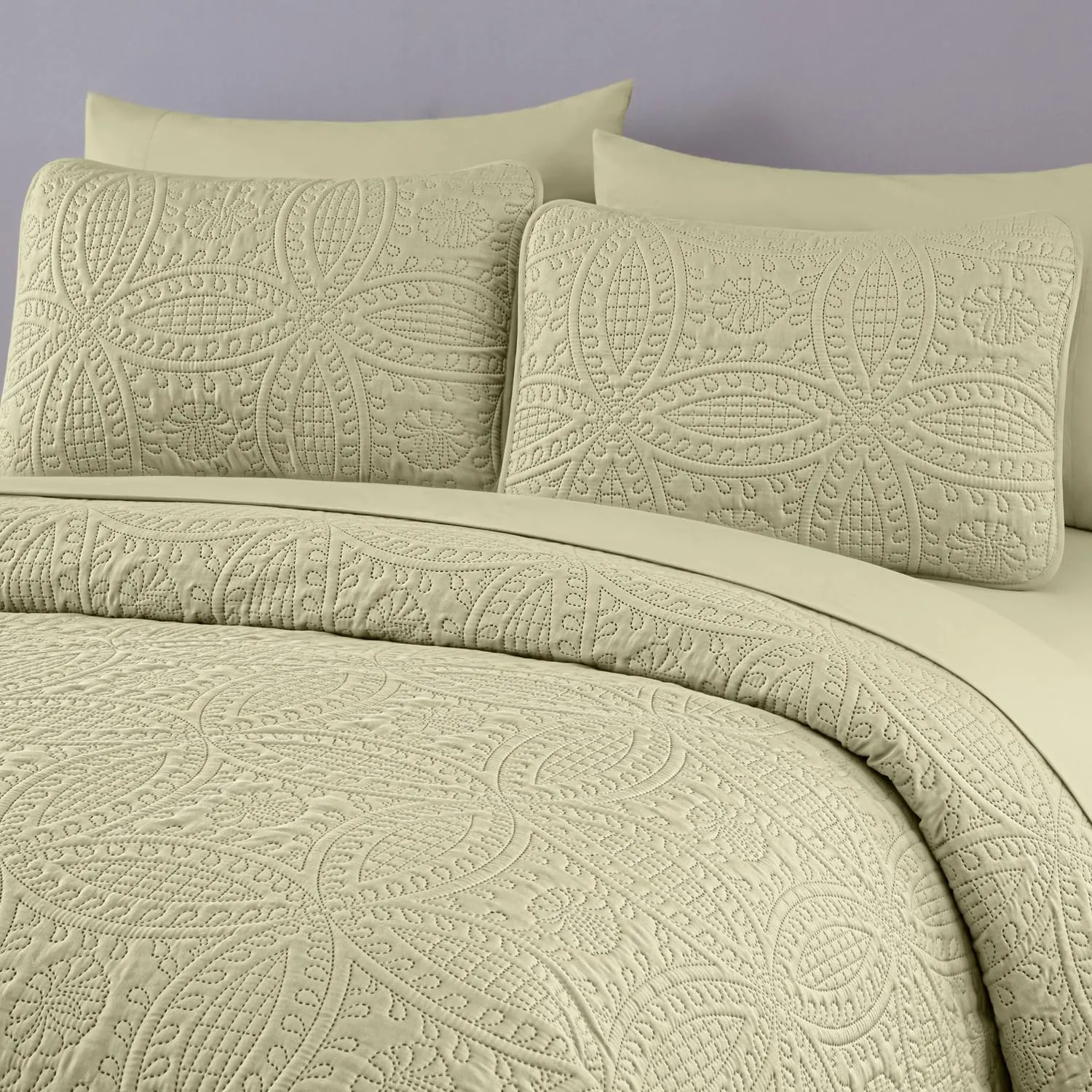 Chezmoi Collection Liam Tan Queen Size Bed in a Bag Comforter Set - 7 Pieces Coin Pattern Lightweight Comforter with Bed Sheets, Pillowcases & Shams Bedding Set for All Seasons