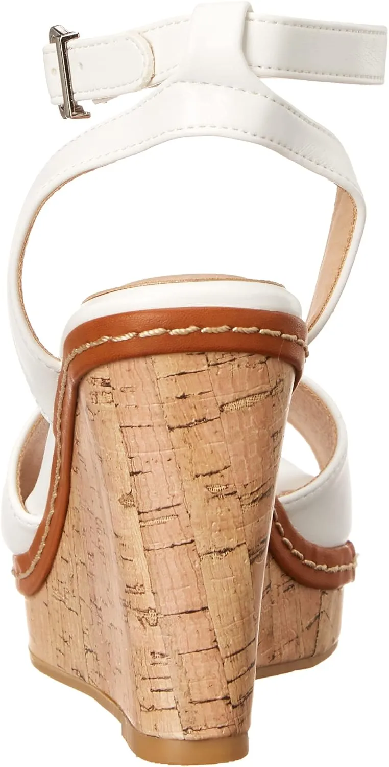 Chinese Laundry Women's Beaming Cloud Patent Wedge Sandal