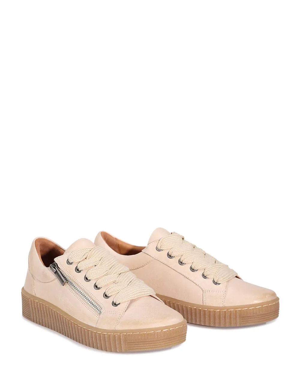 EOS Joyce Meringue Leather Casual Sneaker
