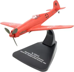 Focke-Wulf Ta 152H-0 War Plane Stab/JG 301, Stendall Airfield Germany (1945) "Oxford Aviation 1/72 Diecast Model Airplane by Oxford Diecast AC096