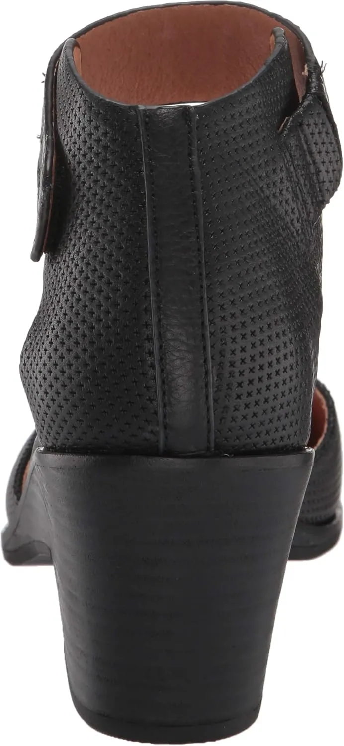Gentle Souls by Kenneth Cole Women's Blaise Pump 2