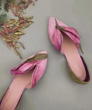 Handmade Flower Petal Pointed Toe Flat Shoes
