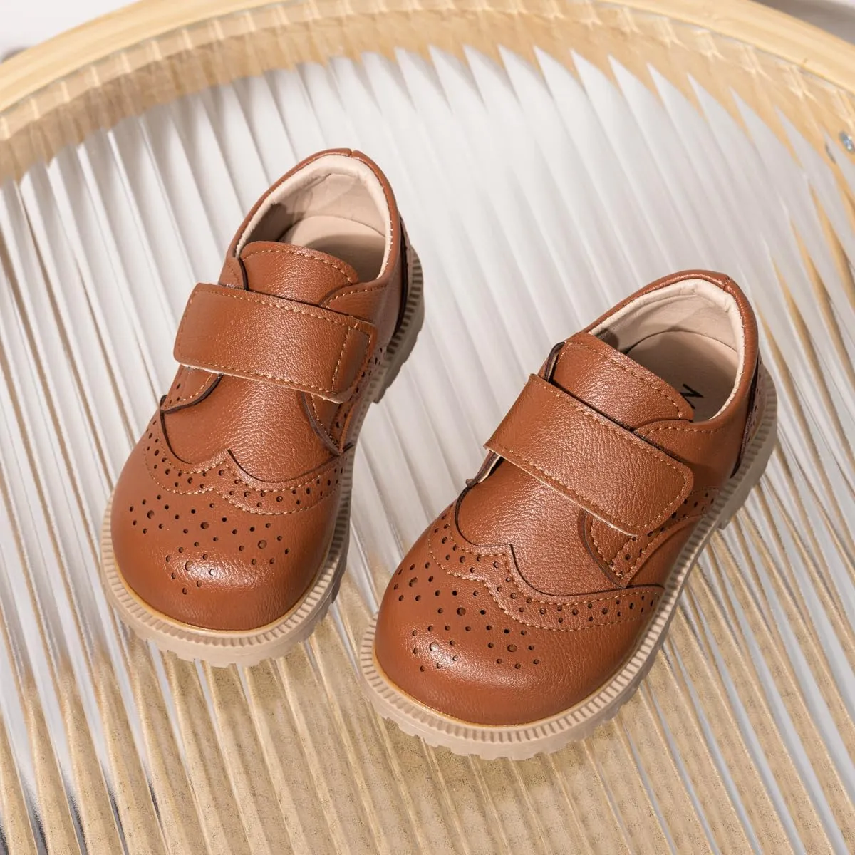 ISINSER Toddler Boys Girls Classic Dress Shoes Little Kid PU Leather Comfort Rubble Sole Oxford School Uniform Wedding Flats