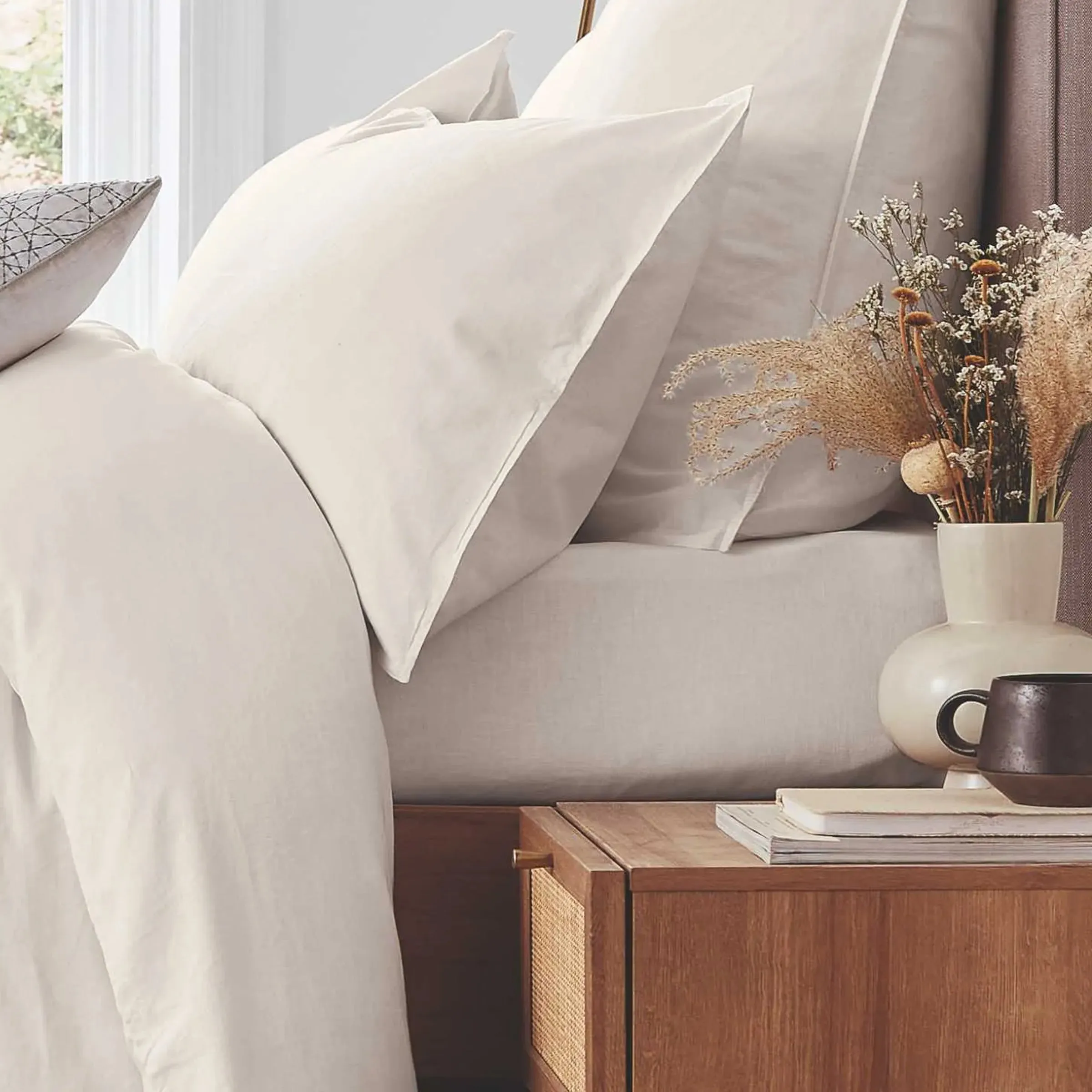 Linen Rich Plain Dye Still Fitted Sheets, Ivory
