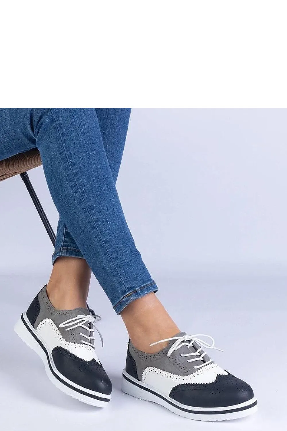Low Shoes