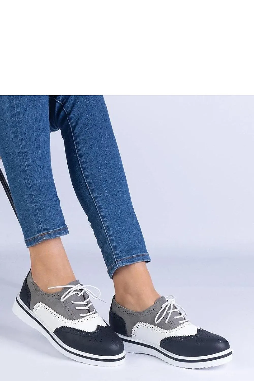 Low Shoes