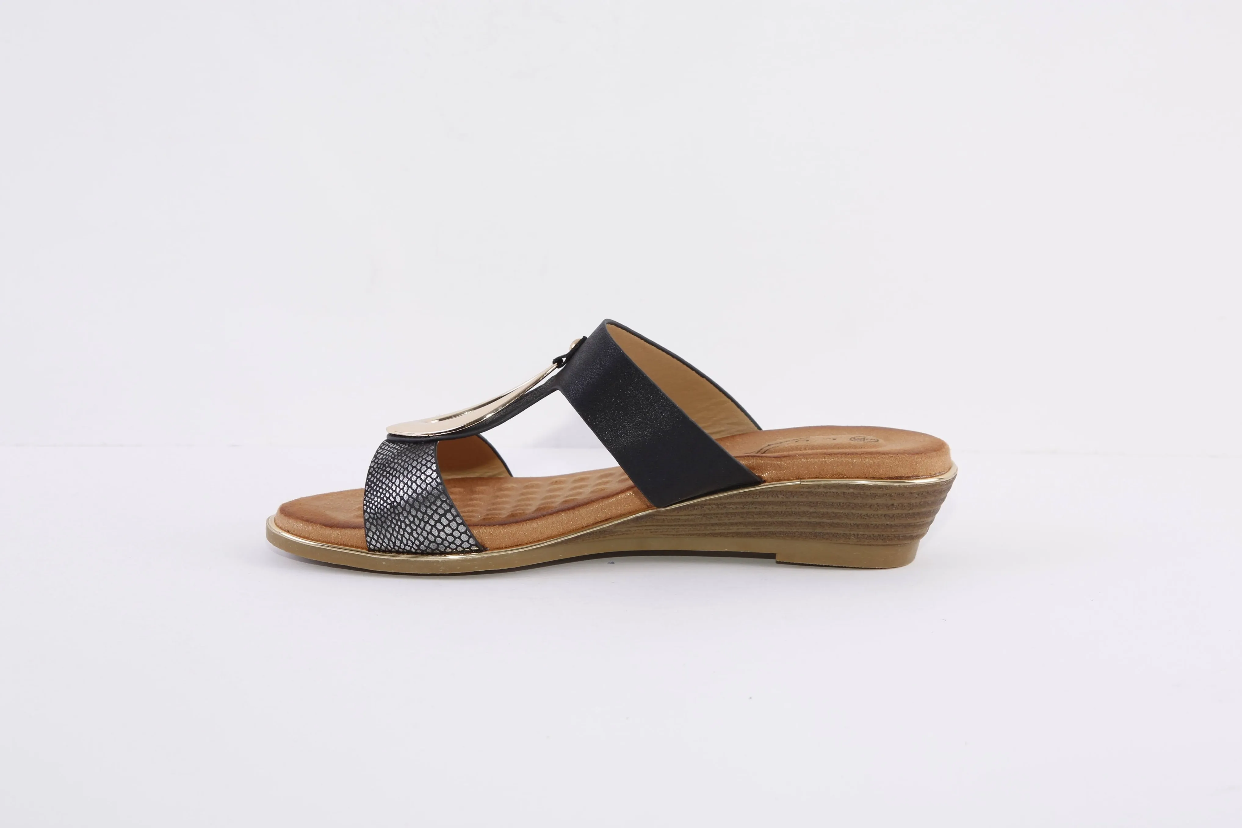 LUNAR - JLH145 PENNITA-LOW WEDGE MULE - BLACK