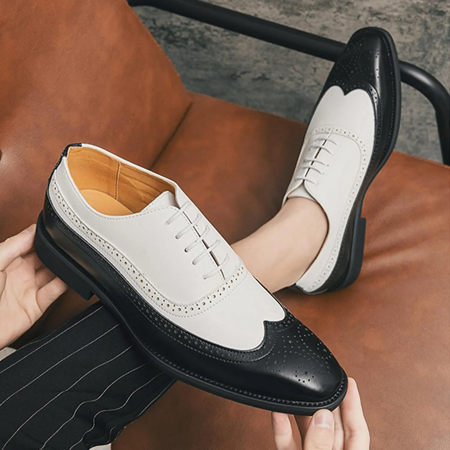 Men's Leather Brogue Wingtip Lace-Up Oxford Shoes Open-Vamp Low-Top Business Dress Shoes Comfortable Outdoor Fashion Sport Shoes