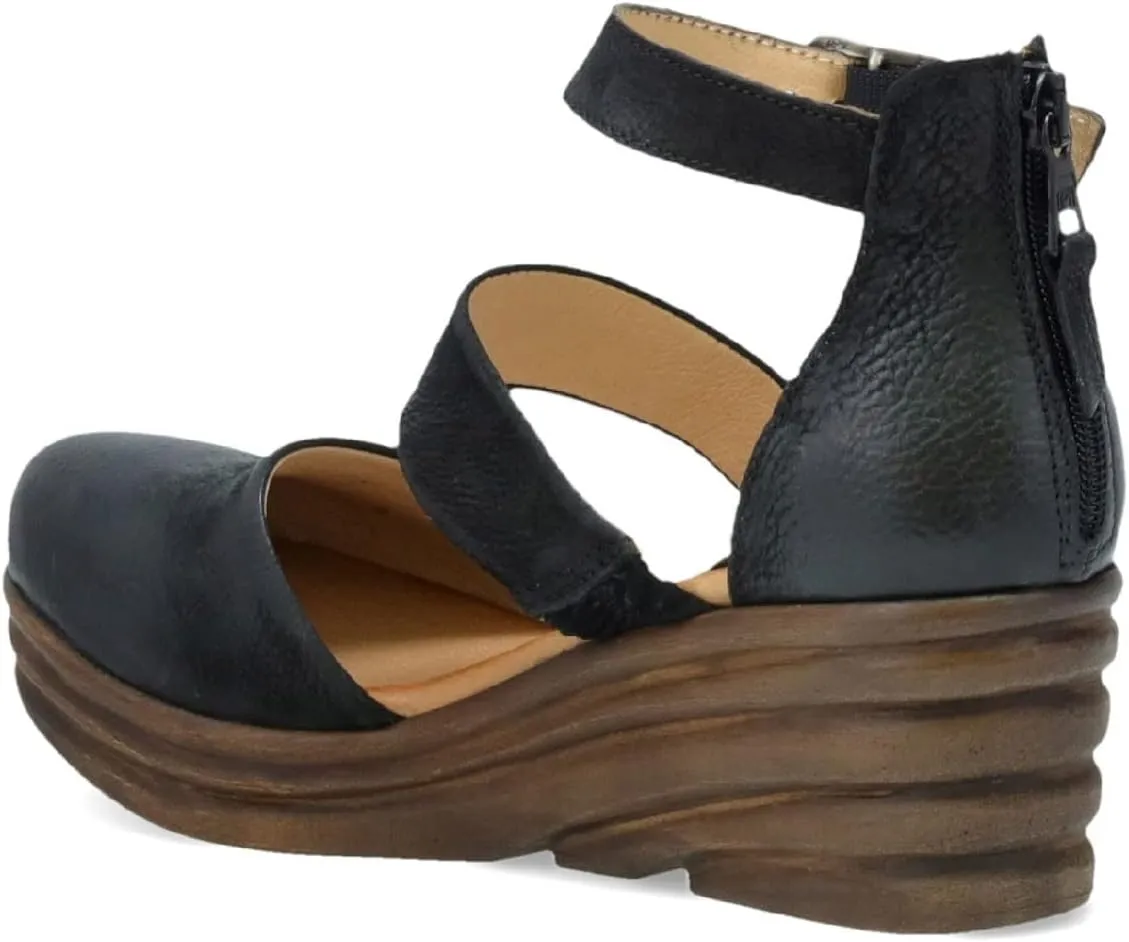 Miz Mooz Amia Women's Wedge Sandal