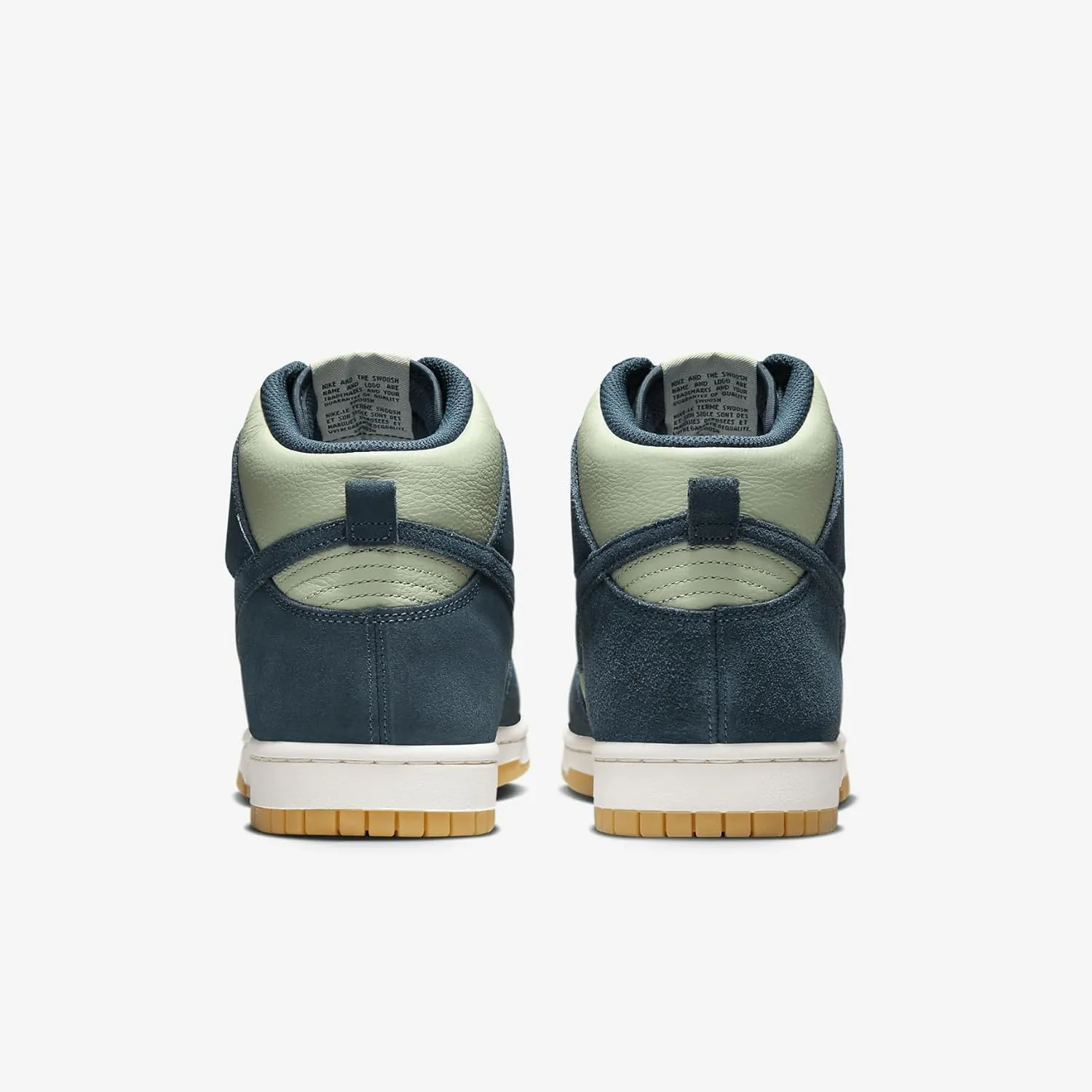 Nike Dunk High Retro SE Men's Shoes (FZ4739-300, Jade Horizon/Phantom/Gum Yellow/Armory Navy)