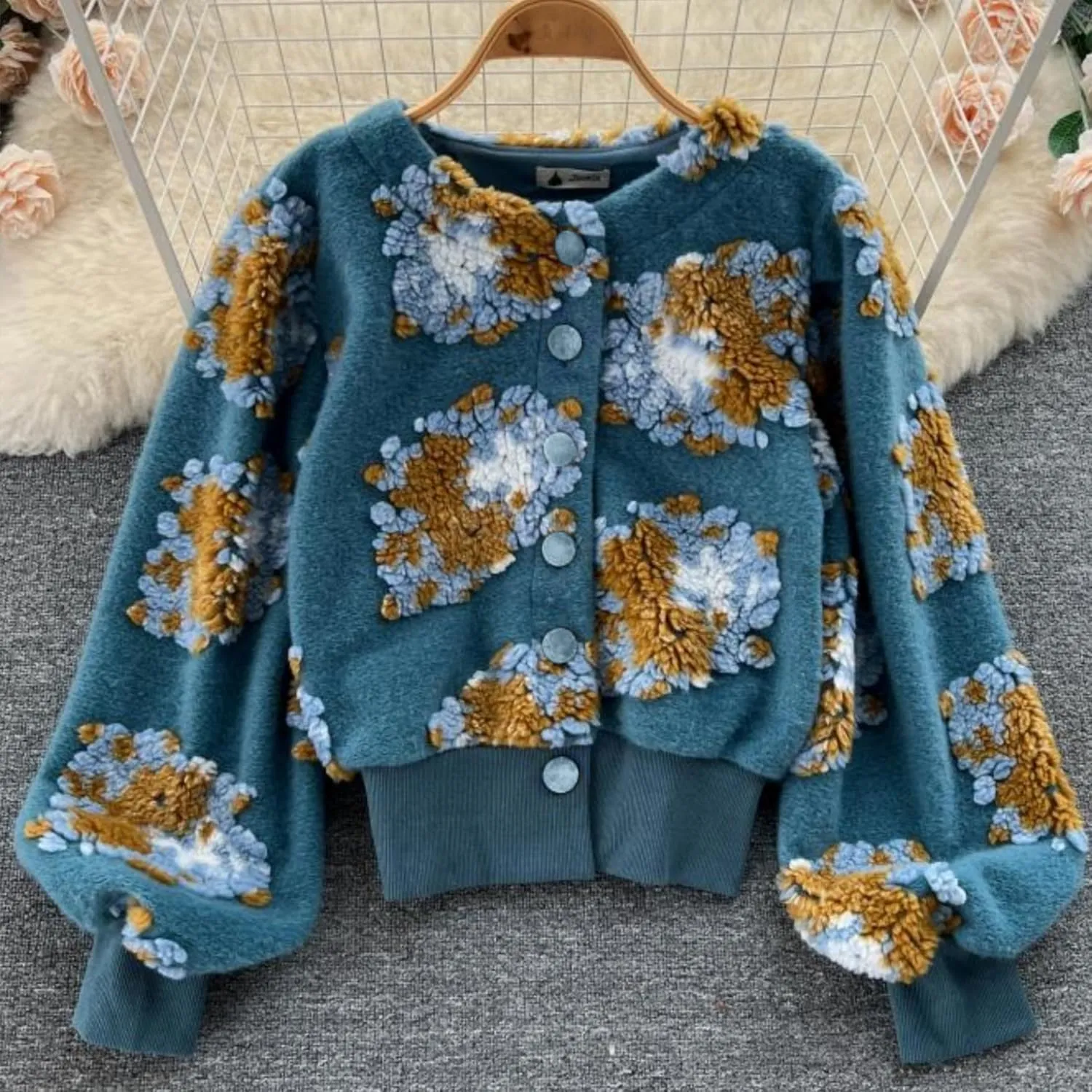 OPCAKM Women's Cropped Floral Print Shacket Jackets Round Neck Long Sleeve Bomber Coat Outerwears