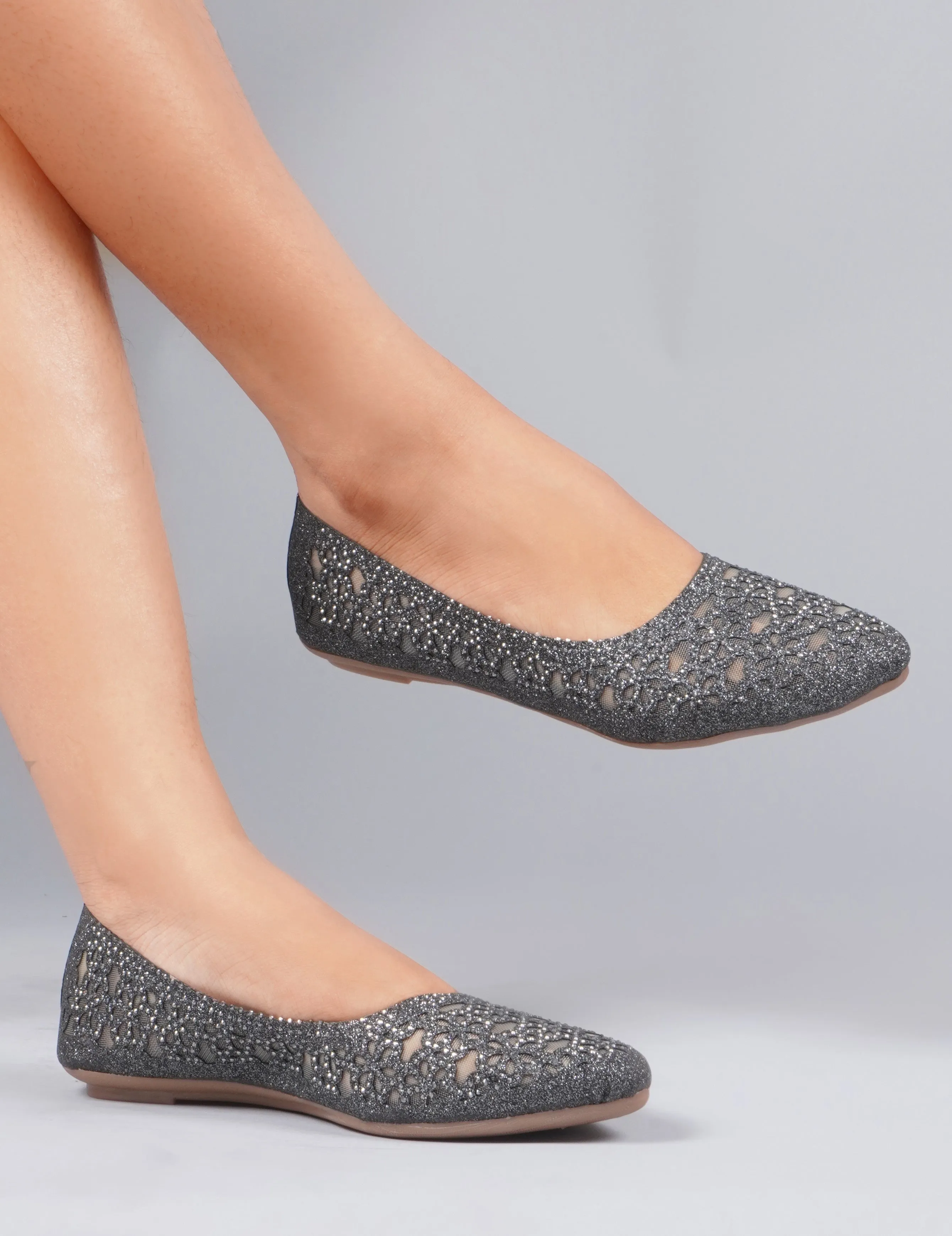 Pointed-Toe Ballerinas Flat Jutti