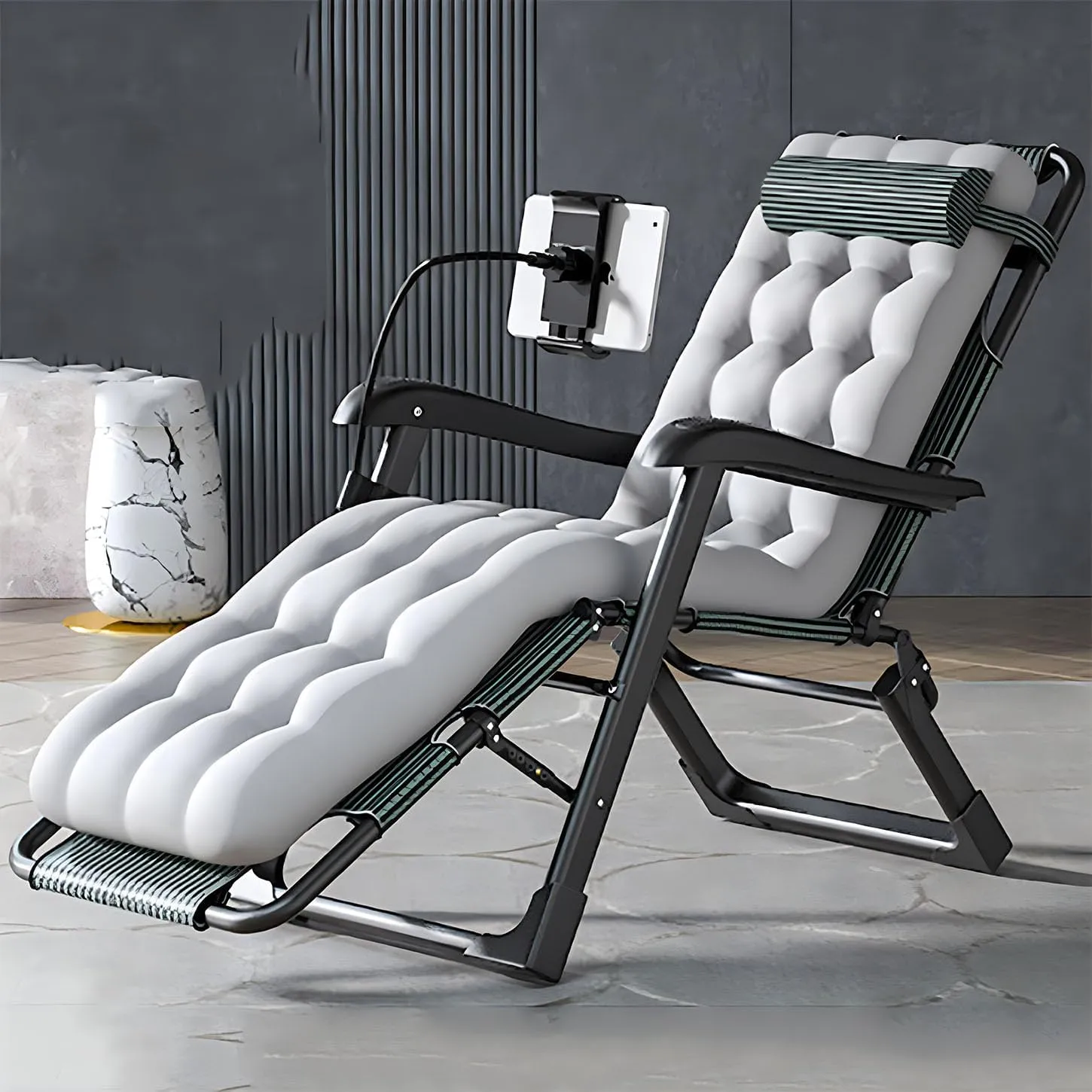 Reclining Camping Chairs,Folding Garden Chairs with Mobile Phone Holder,Deck Chairs for Adults,5 Gear Adjustable,Portable Zero Gravity Chairs,Comfortable Massage Armrest
