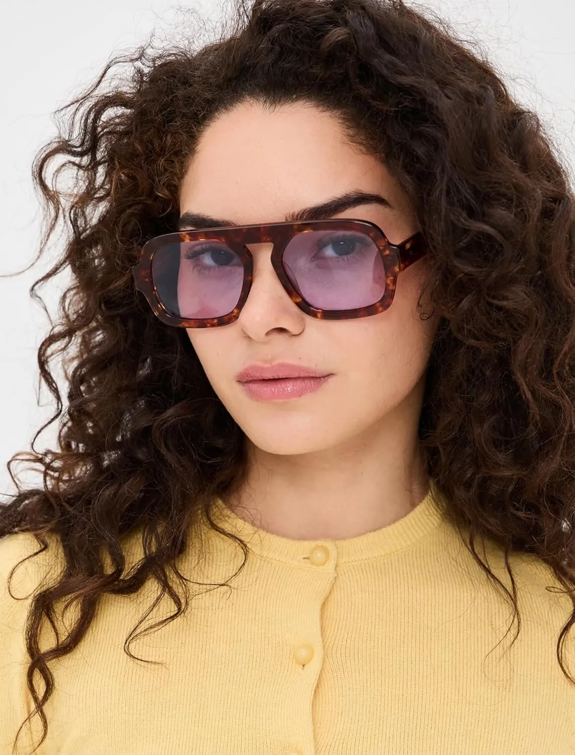 Retro Square Aviator Sunglasses for Women Men 70s Vintage style Shades Trendy Flat Top UV Protection Sun Glasses