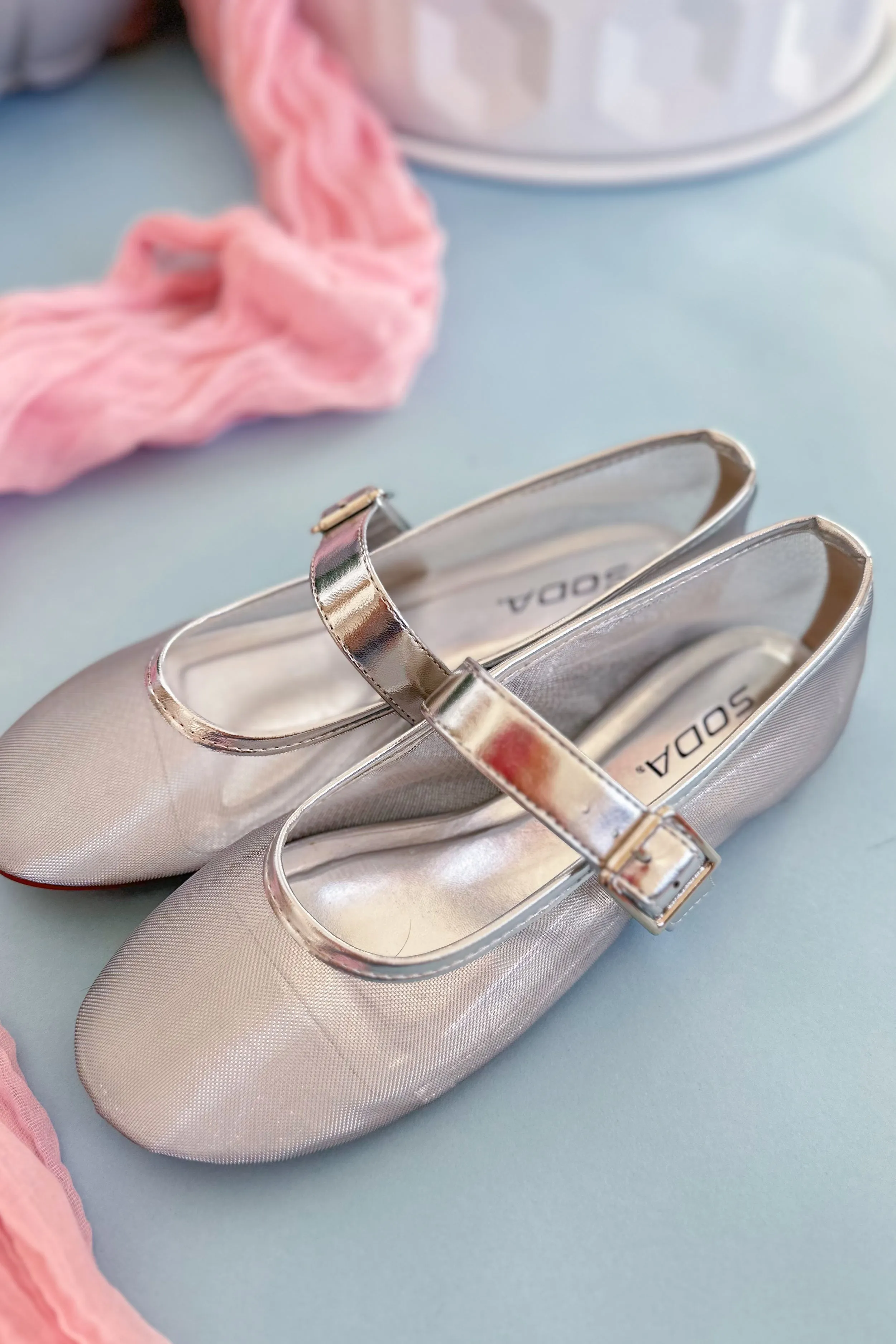 Soda Summer Round Toe Mesh Mary Jane Flat