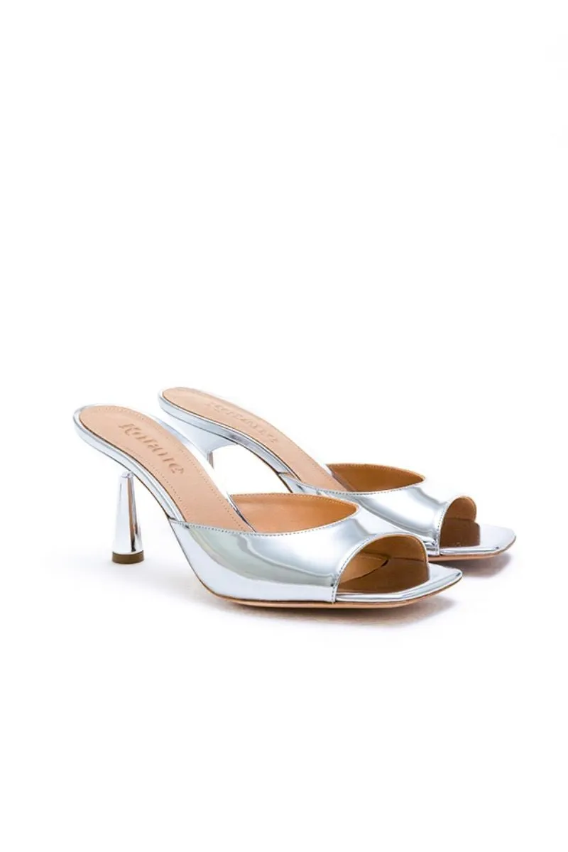 SR SILVER Feature-rich Classy MULE IN GRETA