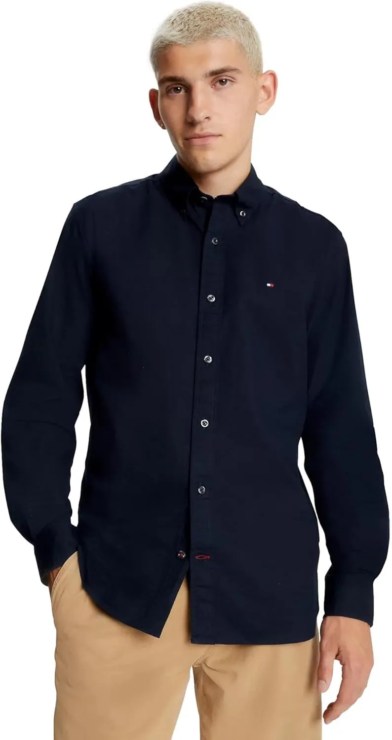 TOMMY HILFIGER Men's Signature Long Sleeve Casual Button Down Shirt in Regular Fit 2025 Collection