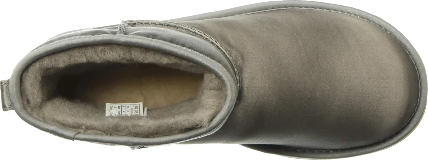 UGG Women's Classic Mini li Boot