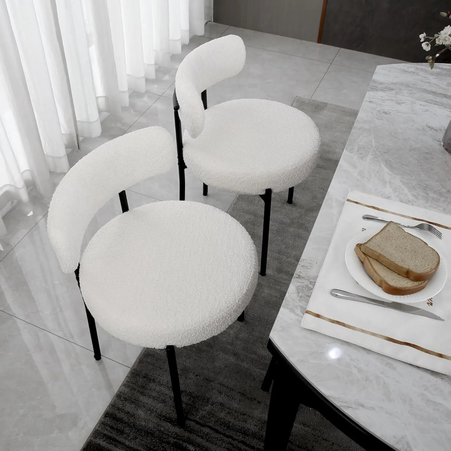 White Boucle Dining Chairs Set of 2,Upholstered Kitchen Dining Room Chairs, Mid-Century Modern Curved Backrest Chairs for Dining Room with Black Metal Legs