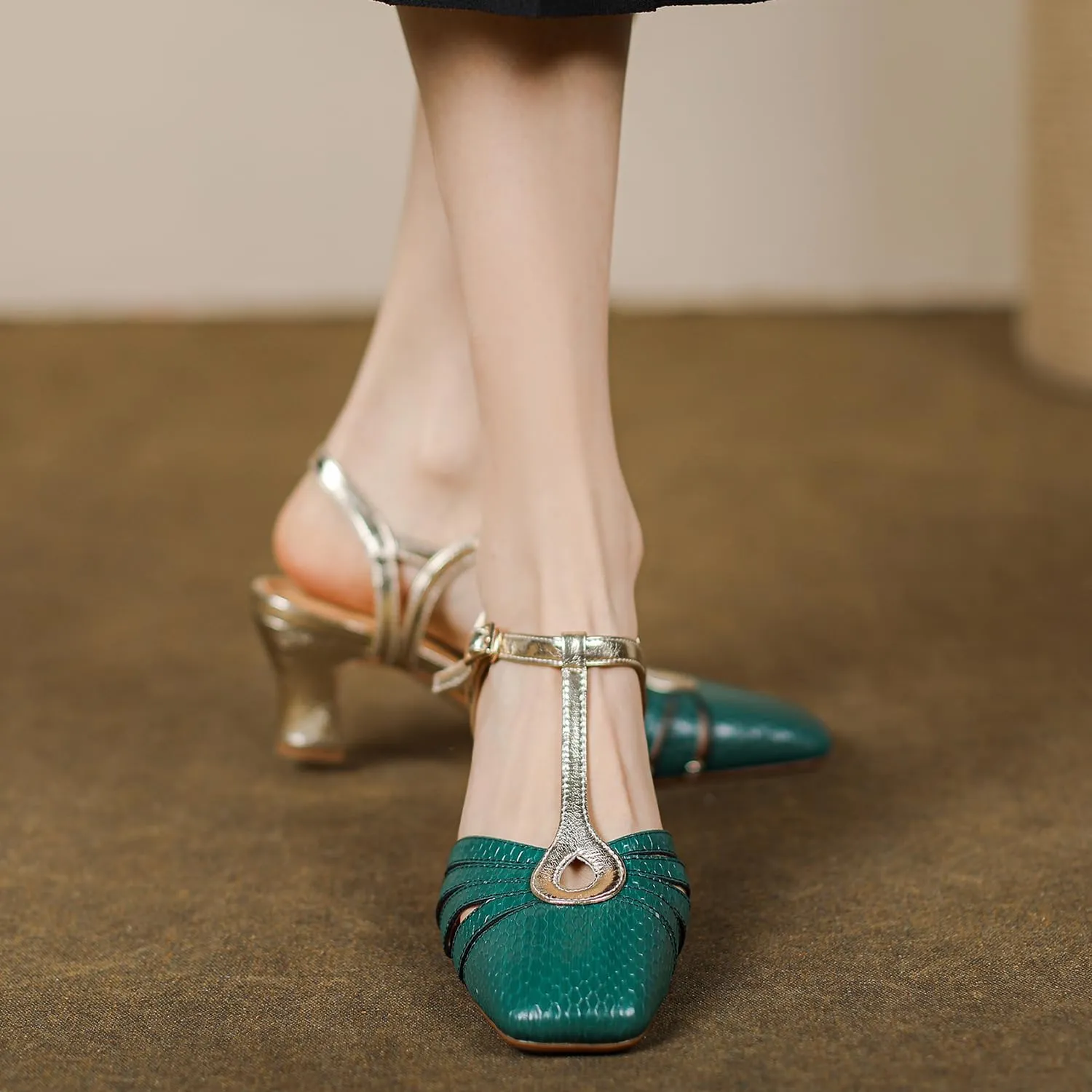 Women Kitten Heel Mary Jane Sandals Ankle T-strap Closed Square Toe Sandals Pumps Cut Out 2” Chunky Block Heel Dress Sandals Two Tone Buckle Vintage Wedding Bridal Party 4-11 M US