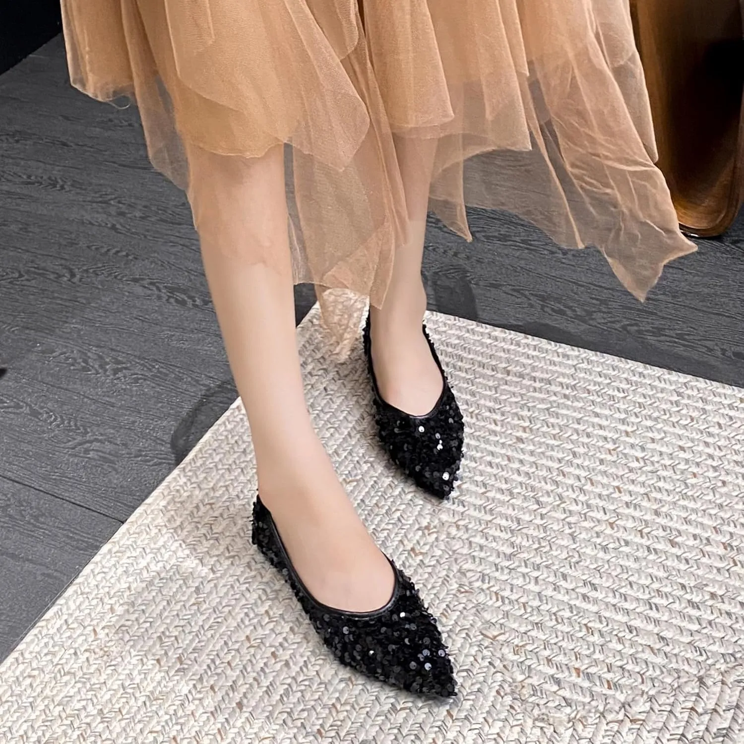 Women's Rhinestone Flats Elegant Bow Knot Glitter Ballet Flats Dress Pearl Wedding Shoes Pointed Toe Slip On Loafers for Women