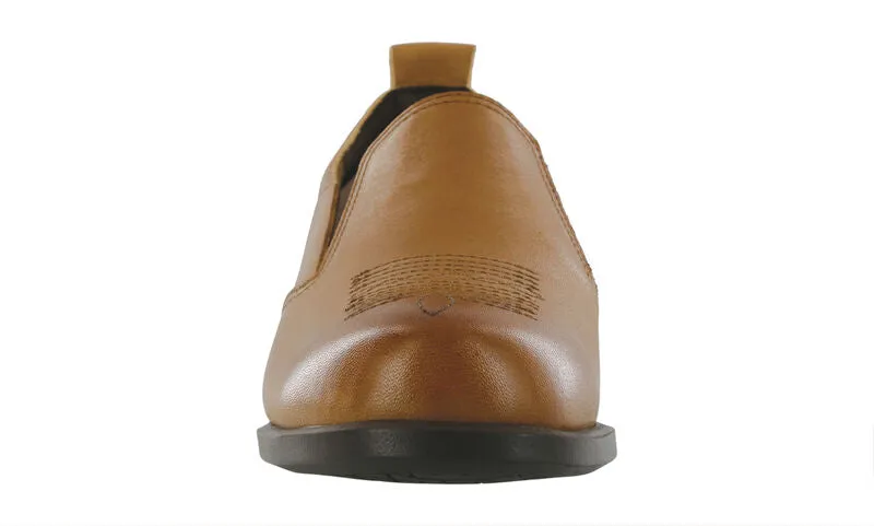 Women's Saddle Oxford Dress Shoe in Hazel