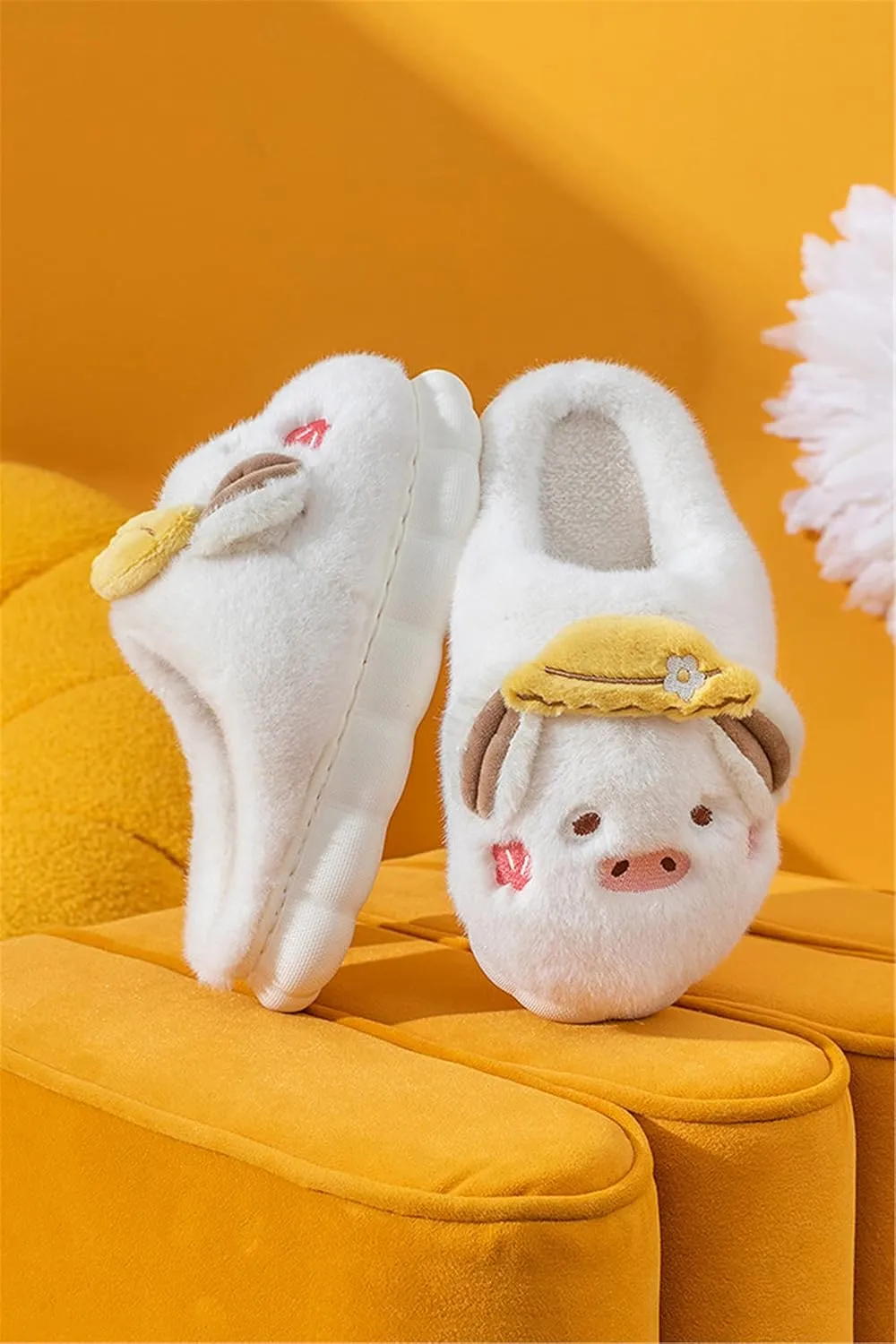YILANLAN Women's Pink Pig Animal Slippers - Warm, Plush, Winter, Flat Heel, No Closure, Round Toe